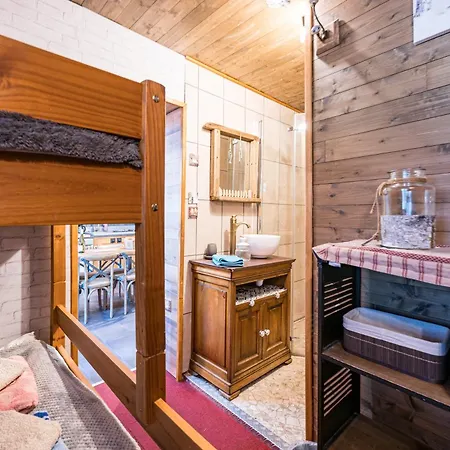 Bas De Lout'chi Apartmán *
