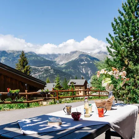 Apartment Bas De Lout'chi